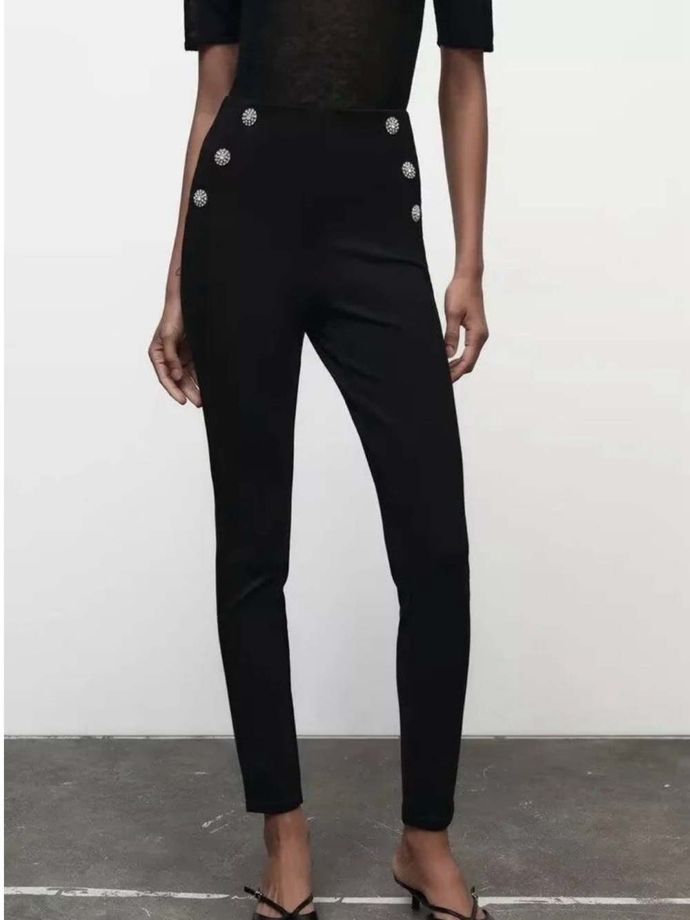 ZARA Women’s Black High Waist Embellished Button Skinny Pants Size S